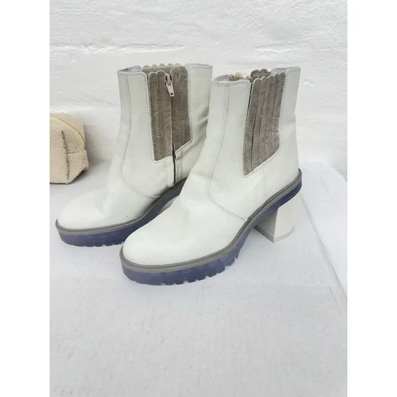 Free People James Chelsea Boots Leather Cushioned Cream Womens EUR 38 US 8 - Picture 2 of 7